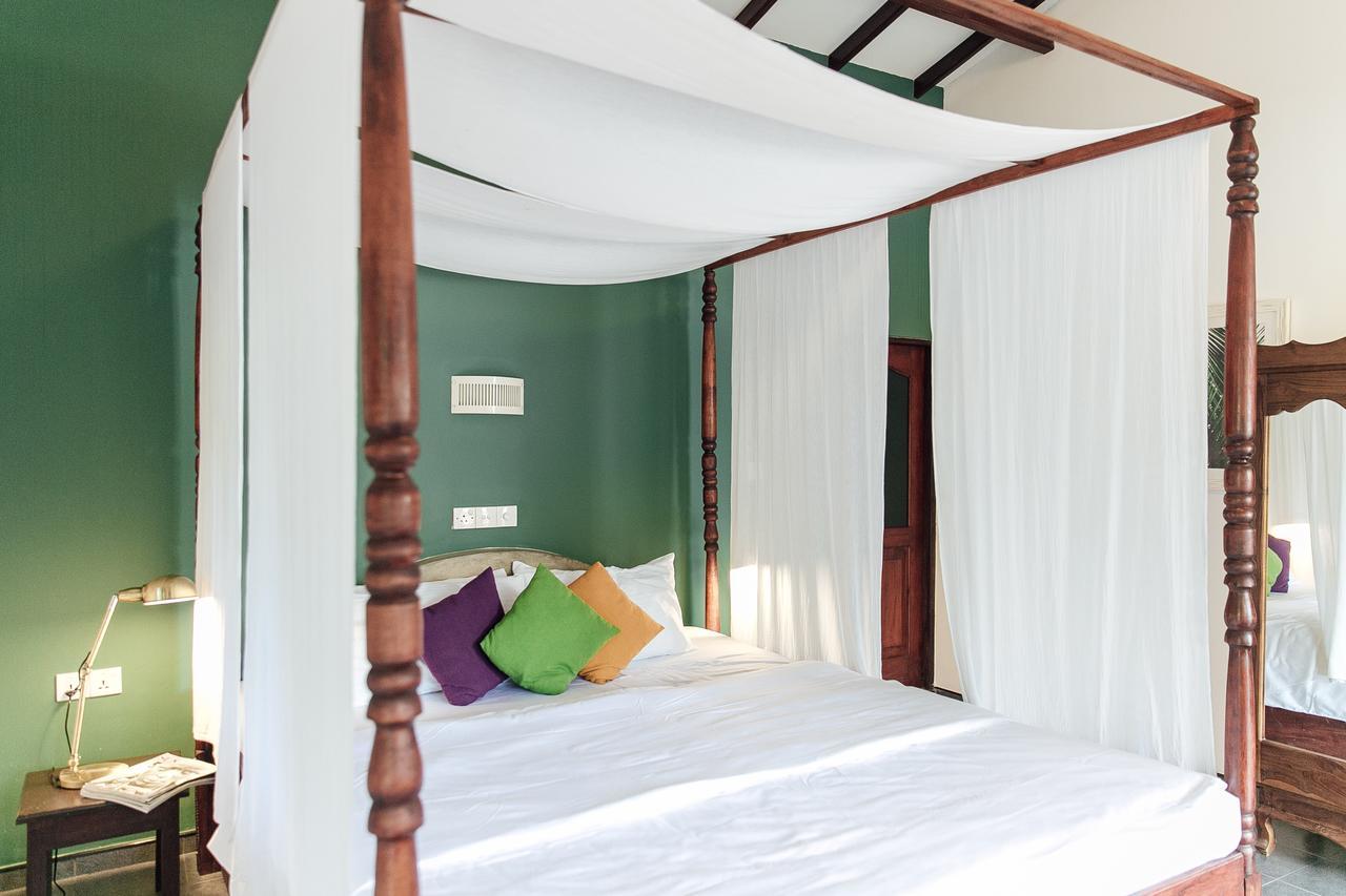 Bedspace Унаватуна Экстерьер фото